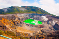 crater poas volcano 
 - Costa Rica