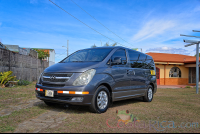 Hyundai H Van Lateral Driver Side View
 - Costa Rica