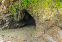        ventanas beach attraction wide cavern 
  - Costa Rica