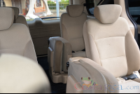 Hyundai H Van Heredia Seat Row View With Central Seats Folded
 - Costa Rica