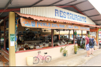 La Perla Del Sur Restaurant Facade
 - Costa Rica