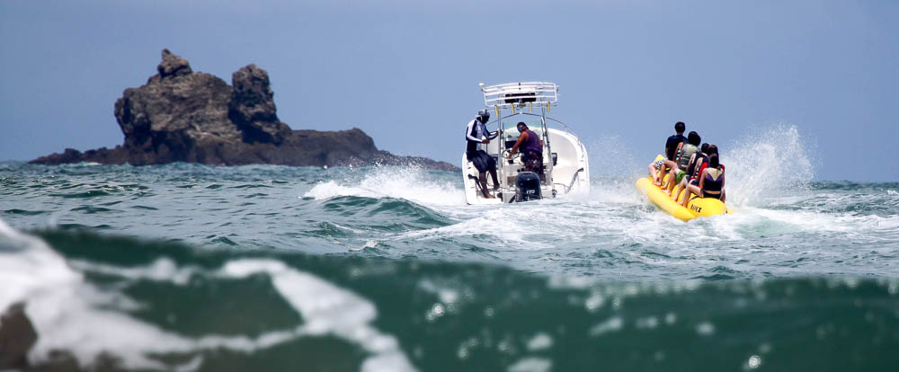 banana boat ocean wave 
 - Costa Rica